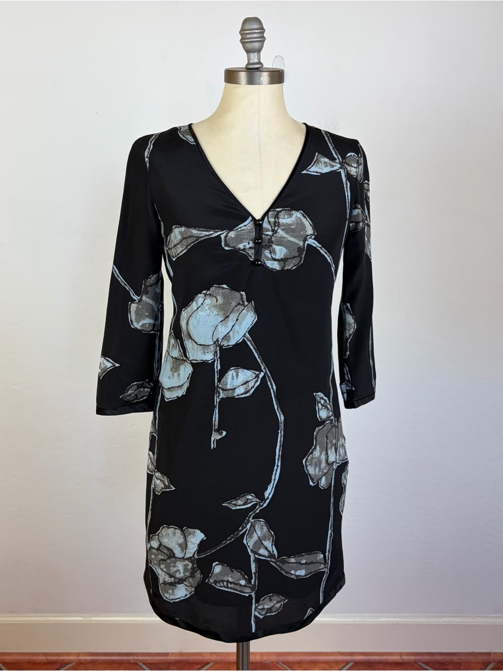 Marc Jacob Silk Floral V Neck Dress